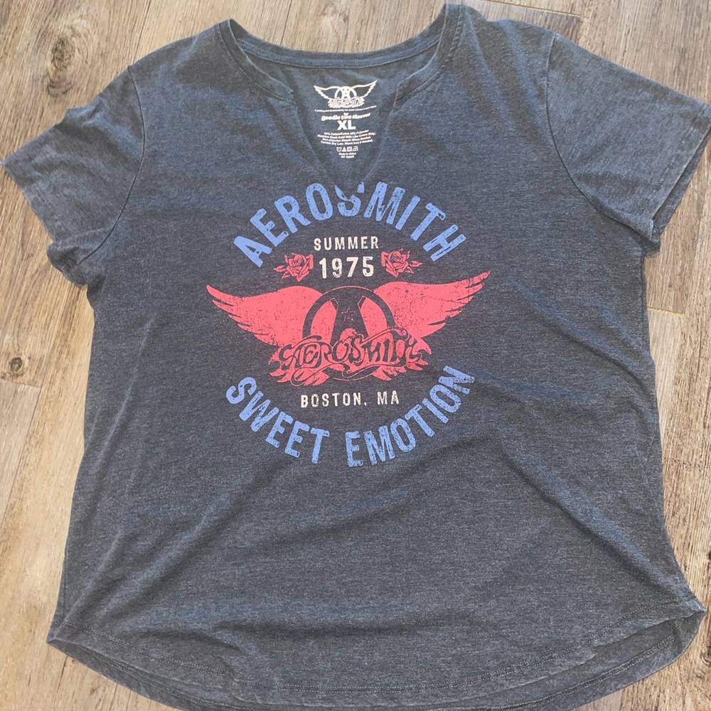 Women's Gray Graphic Tee
